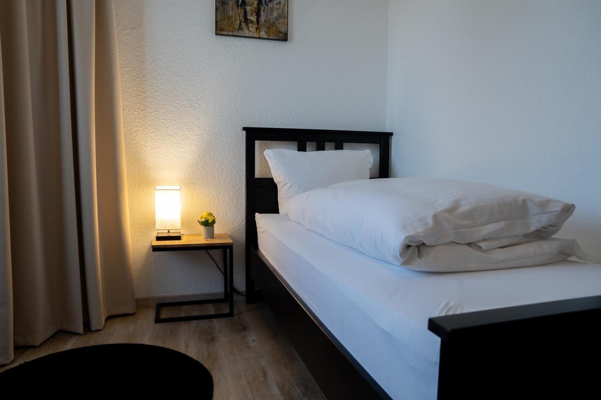E&D Hotel Rodgau Esterno foto
